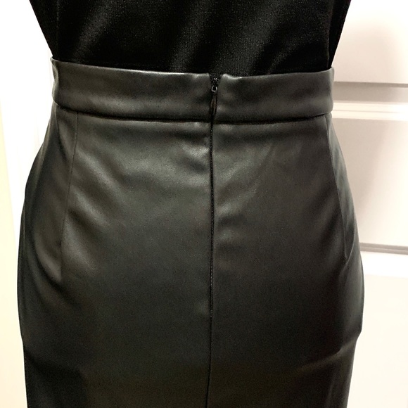 Faux leather fringe hem skirt - Picture 6 of 7